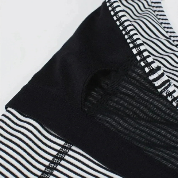 Lululemon Power  Y Tank - Picture 5 of 10